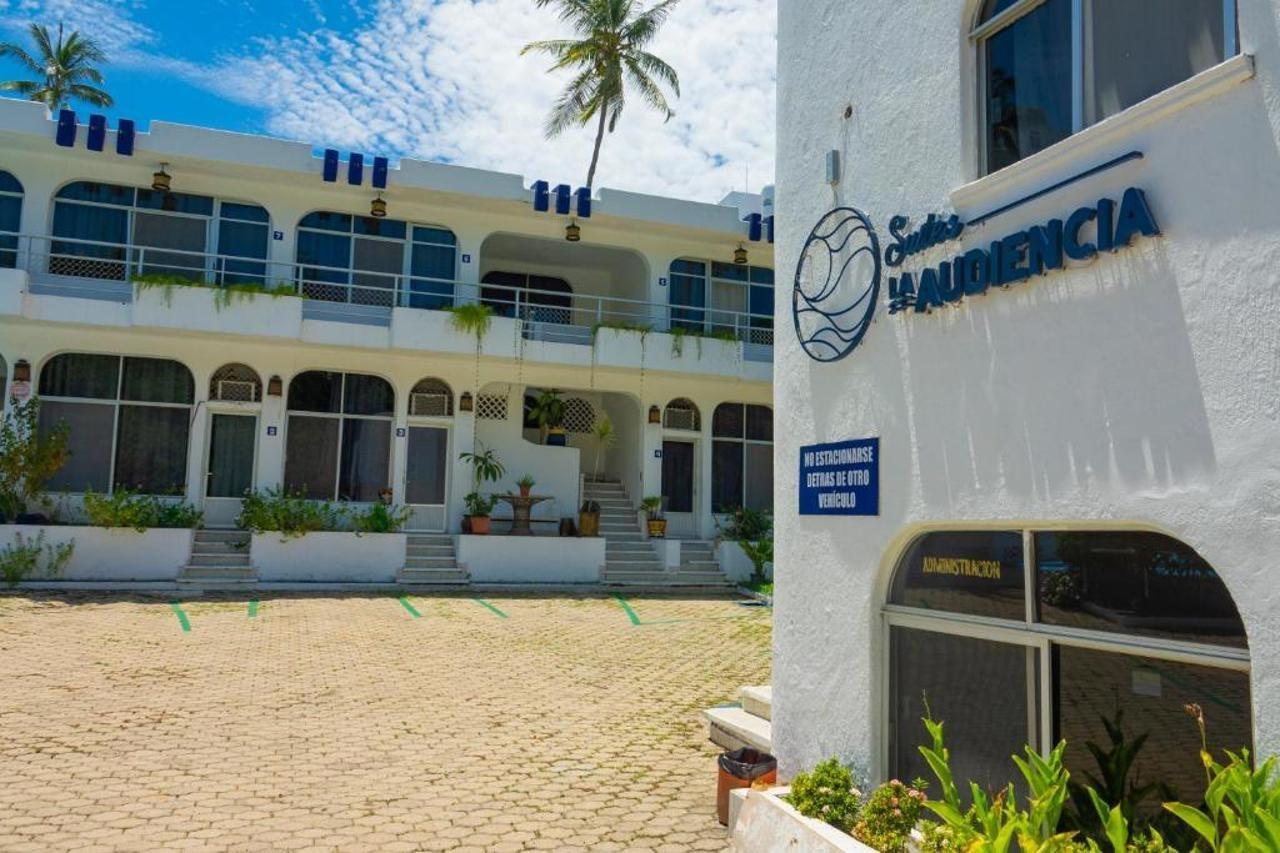 Suites La Audiencia Manzanillo Buitenkant foto